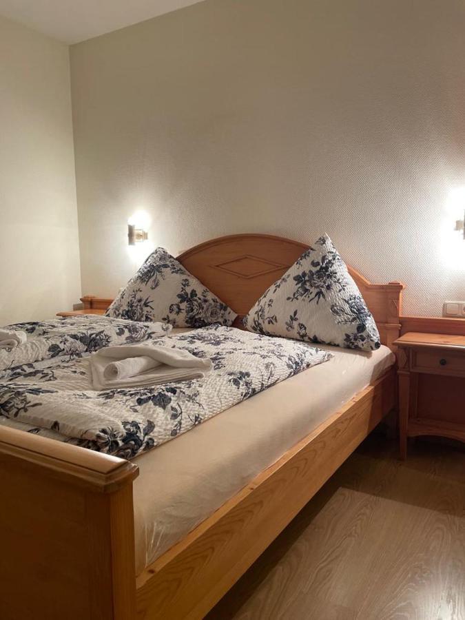 Hotel Und Restaurant Gruner Hahn Elsenfeld Εξωτερικό φωτογραφία